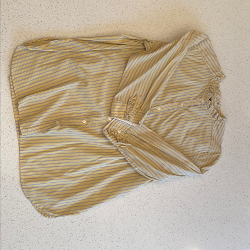 striped shirt